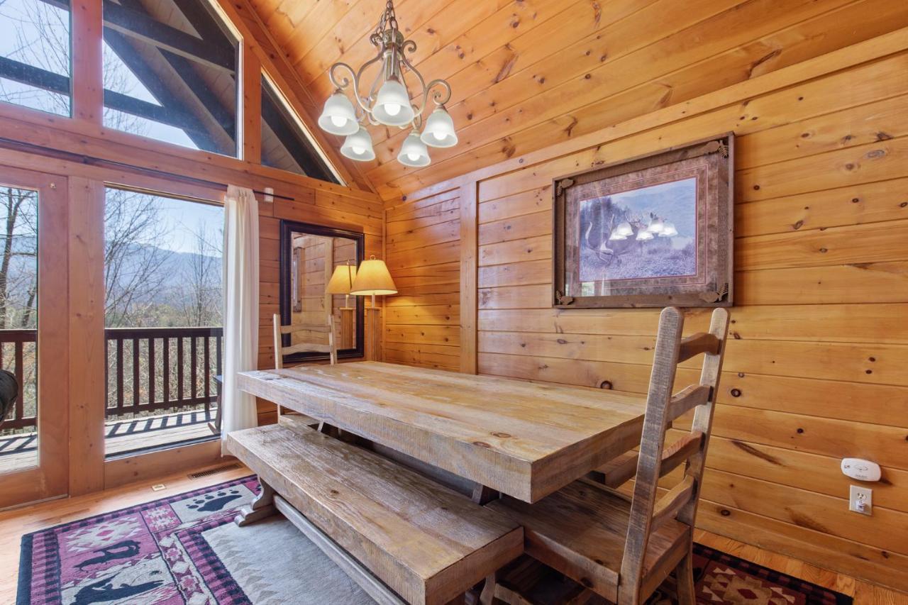 Above The Clouds, 4 Bedrooms, Pool Access, Private, Gaming, Sleeps 16 Gatlinburg Exterior photo