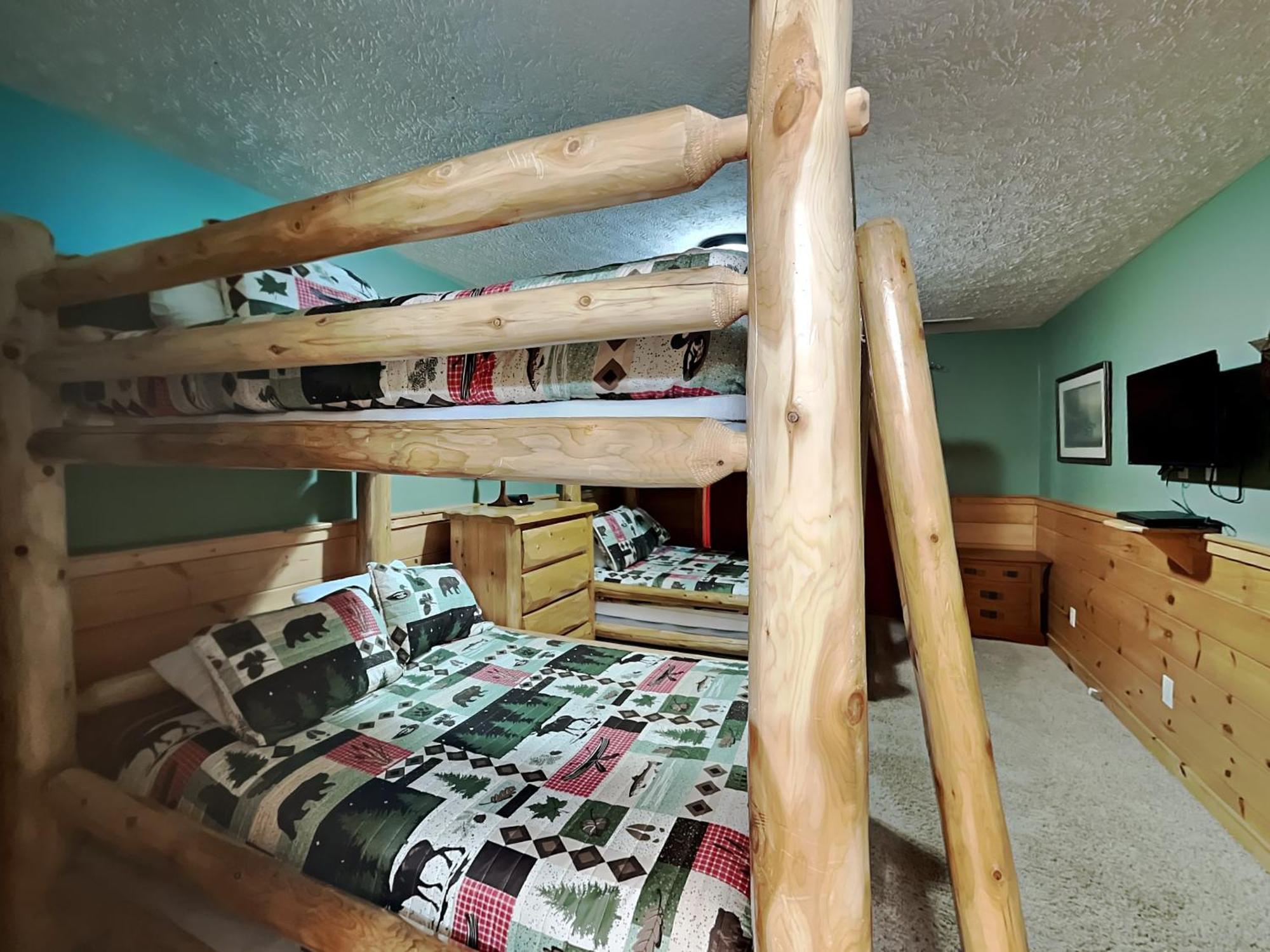 Above The Clouds, 4 Bedrooms, Pool Access, Private, Gaming, Sleeps 16 Gatlinburg Exterior photo